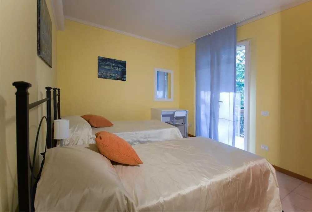 Aparthotel case vacanza il Passerotto Hotel Piano di Coreglia Italia